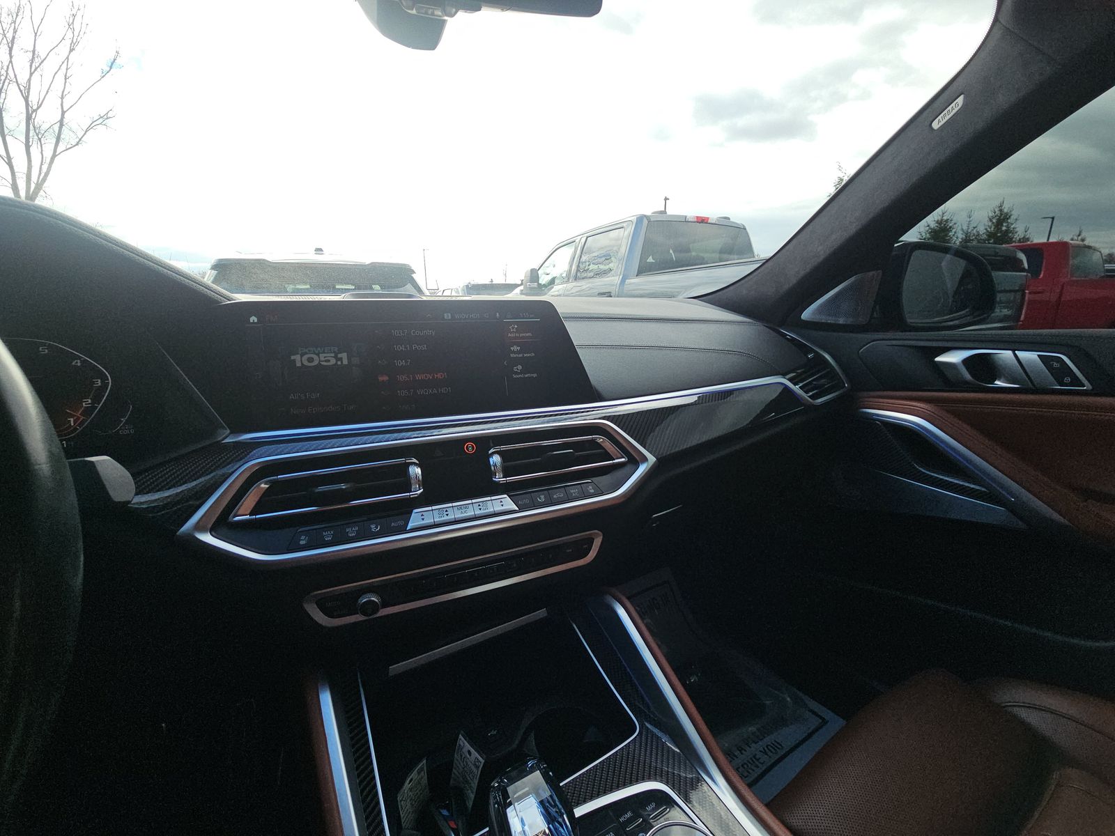 2023 BMW X6 M50i AWD