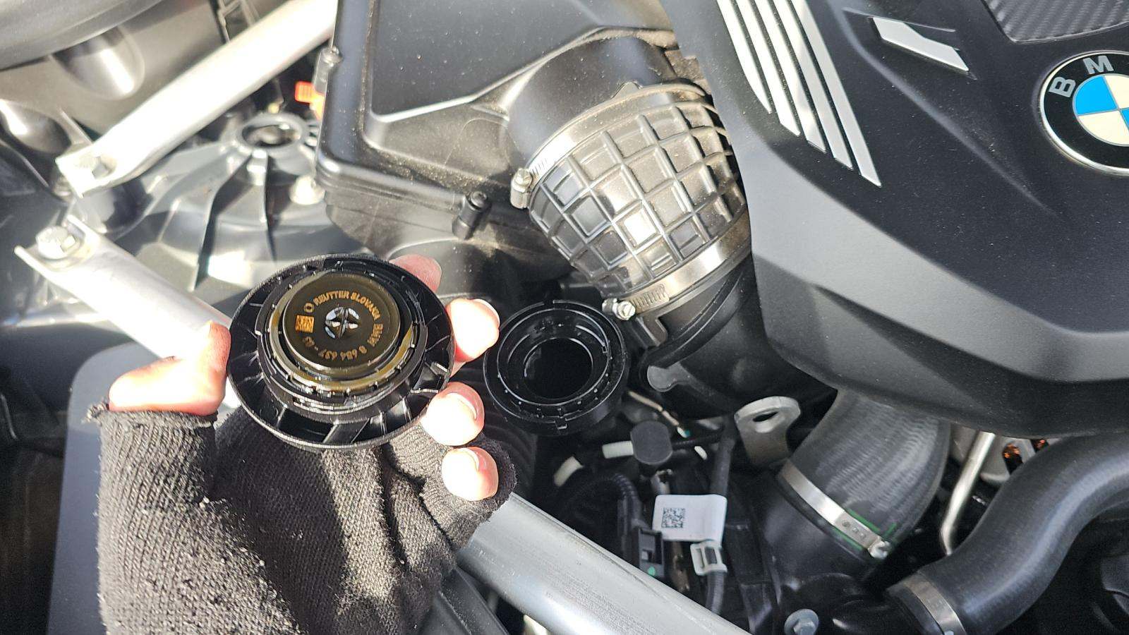 2023 BMW X6 M50i AWD