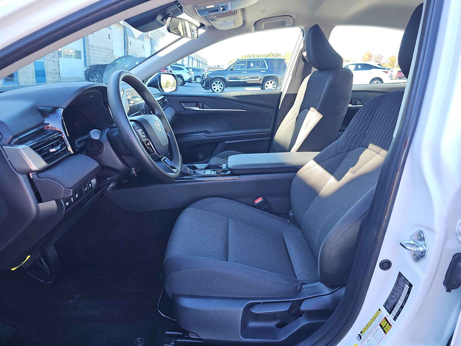 2025 Toyota Camry LE FWD