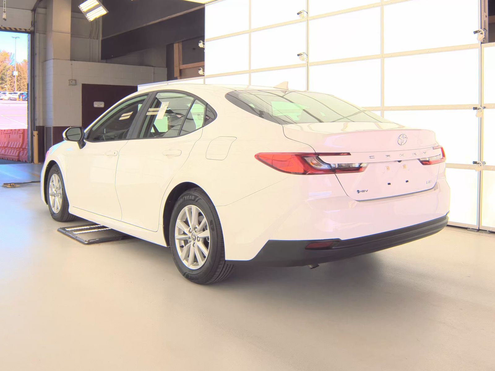 2025 Toyota Camry LE FWD