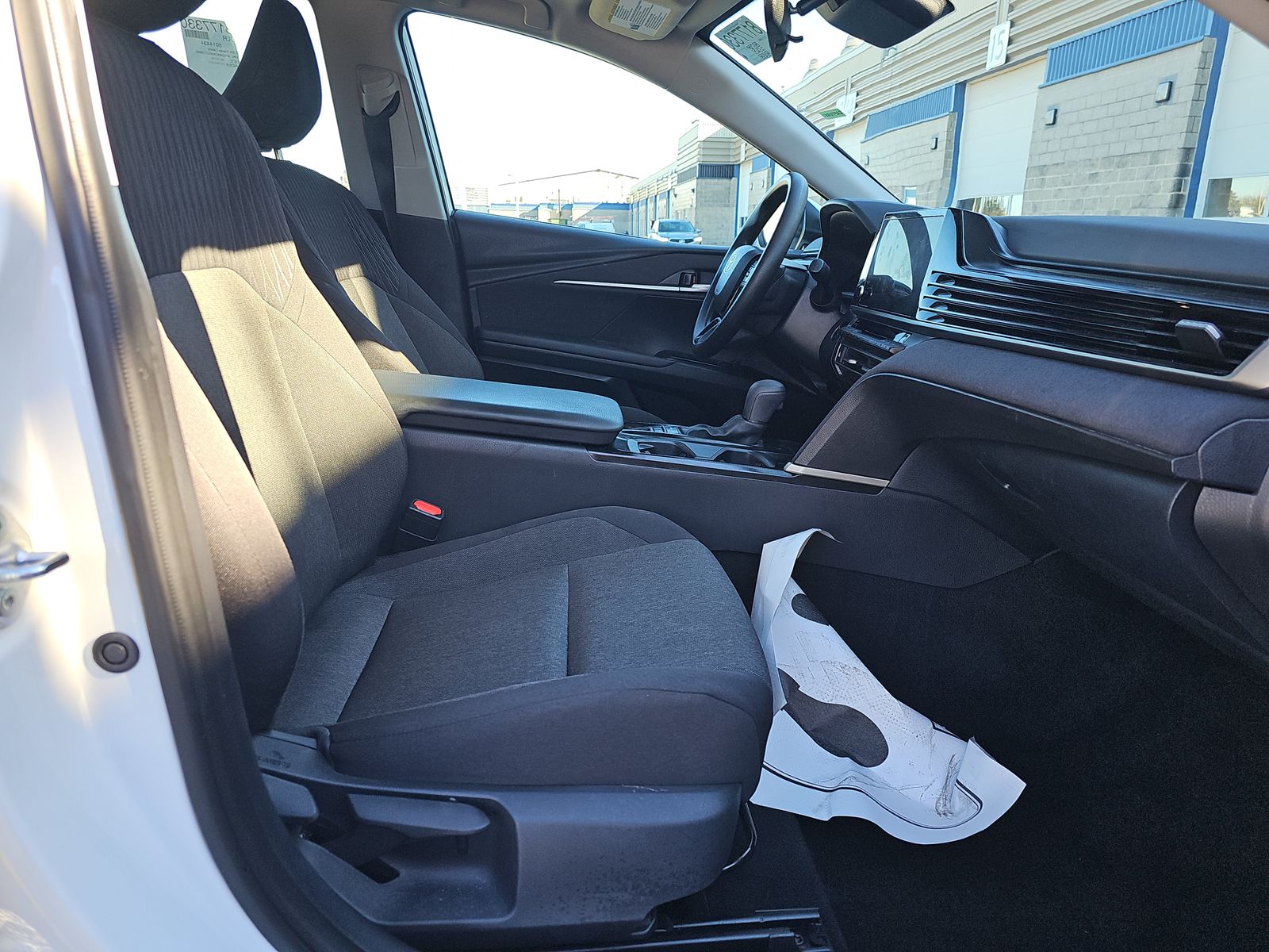 2025 Toyota Camry LE FWD