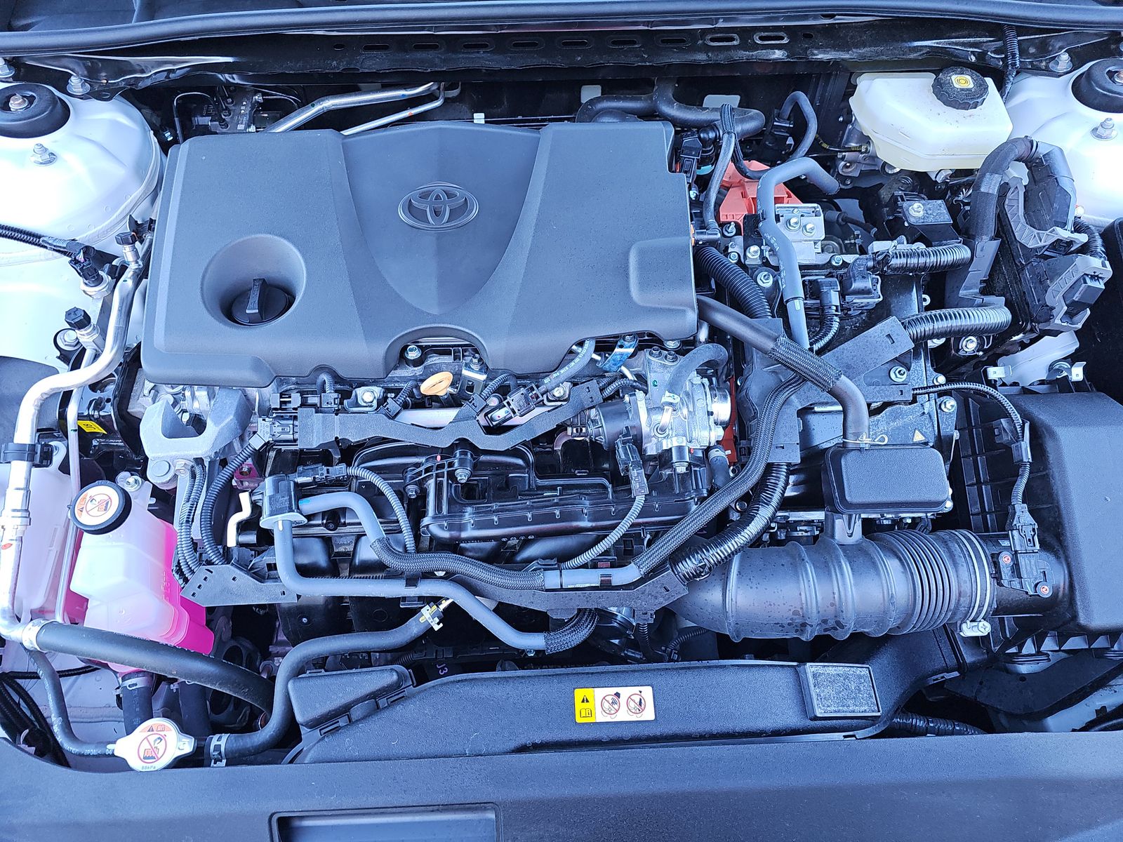 2025 Toyota Camry LE FWD