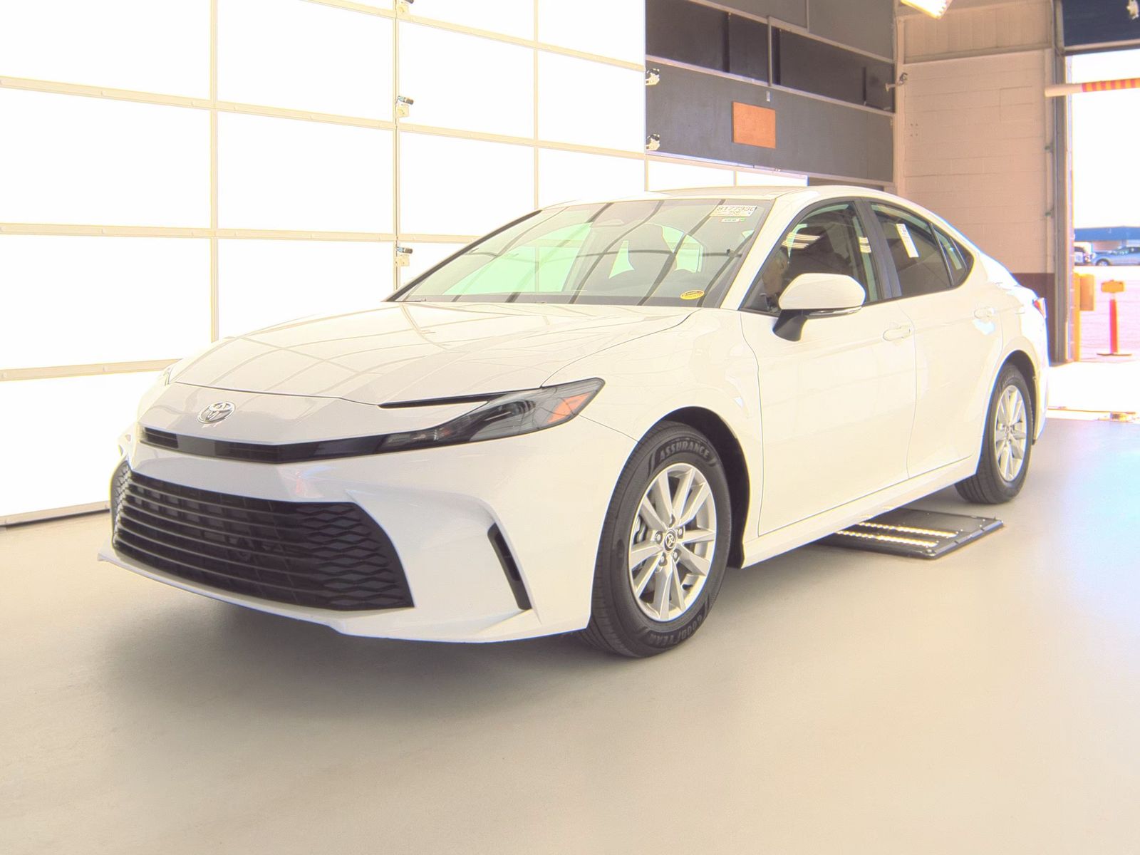 2025 Toyota Camry LE FWD