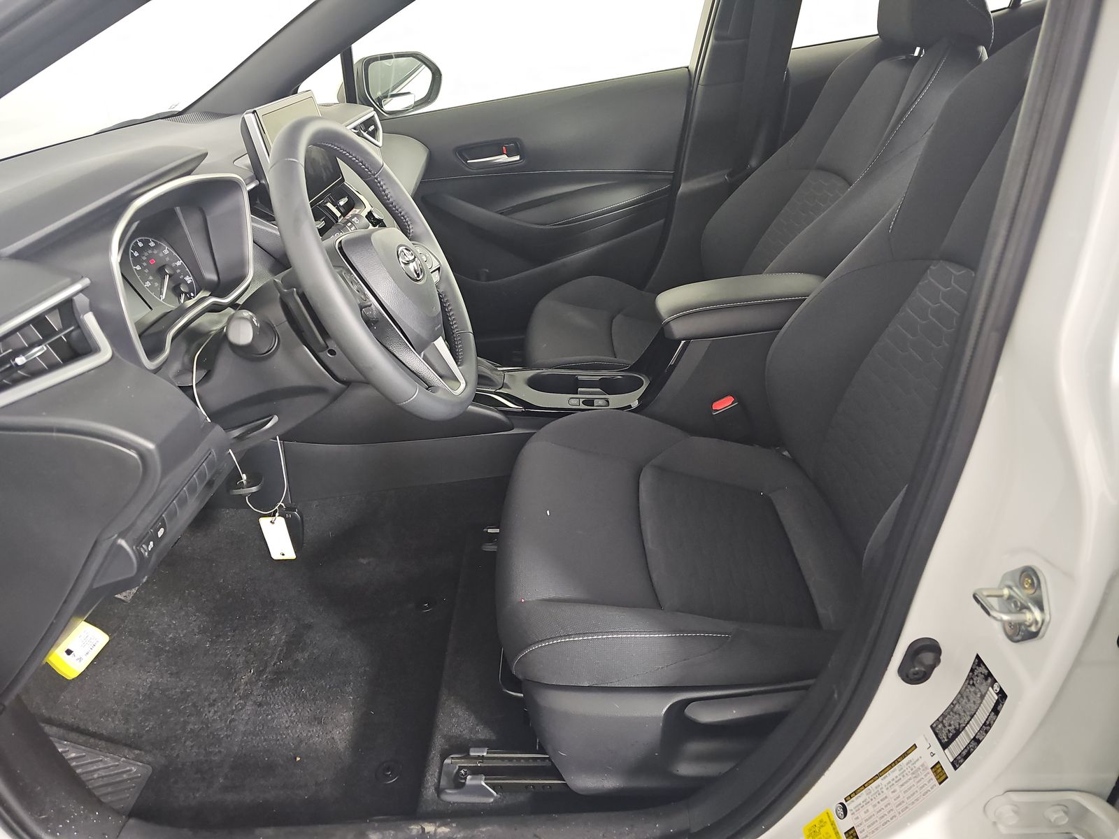 2025 Toyota Corolla SE FWD