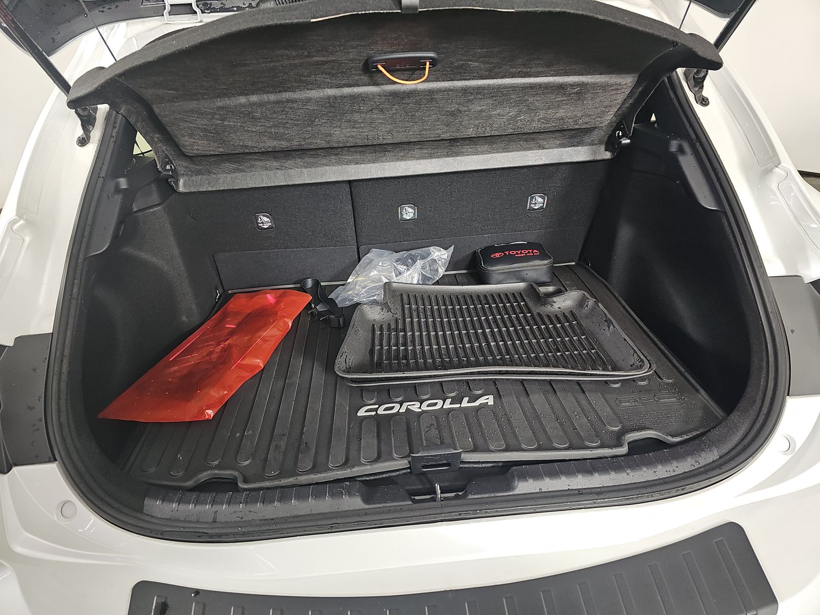 2025 Toyota Corolla SE FWD