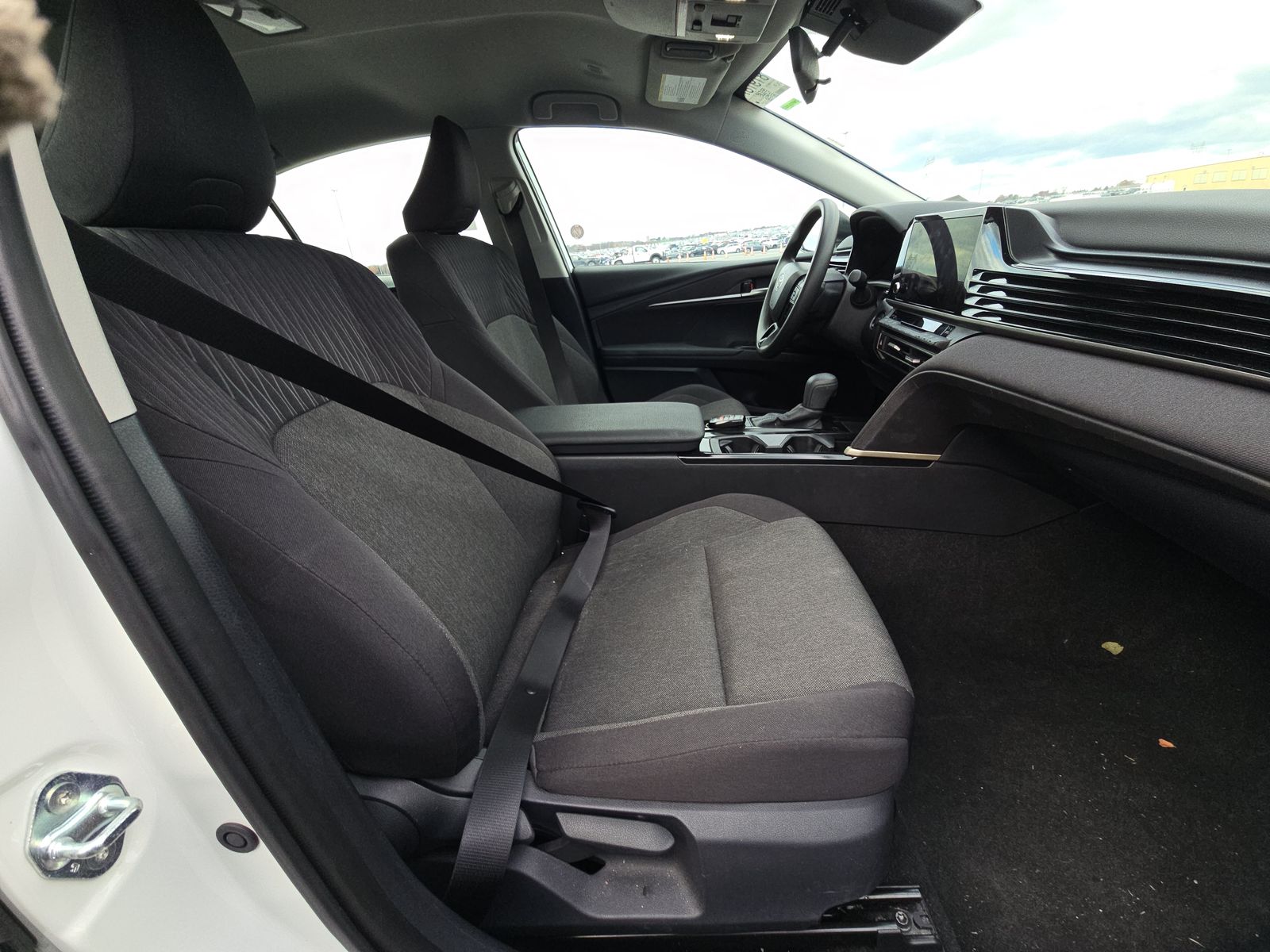 2025 Toyota Camry LE FWD