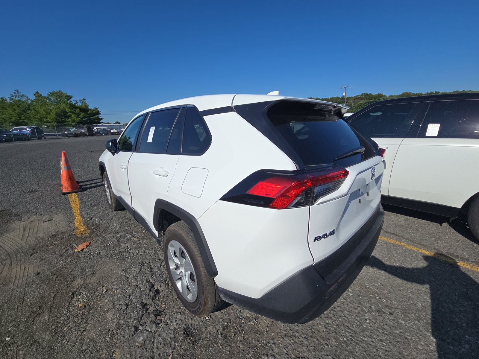 2025 Toyota RAV4 LE AWD