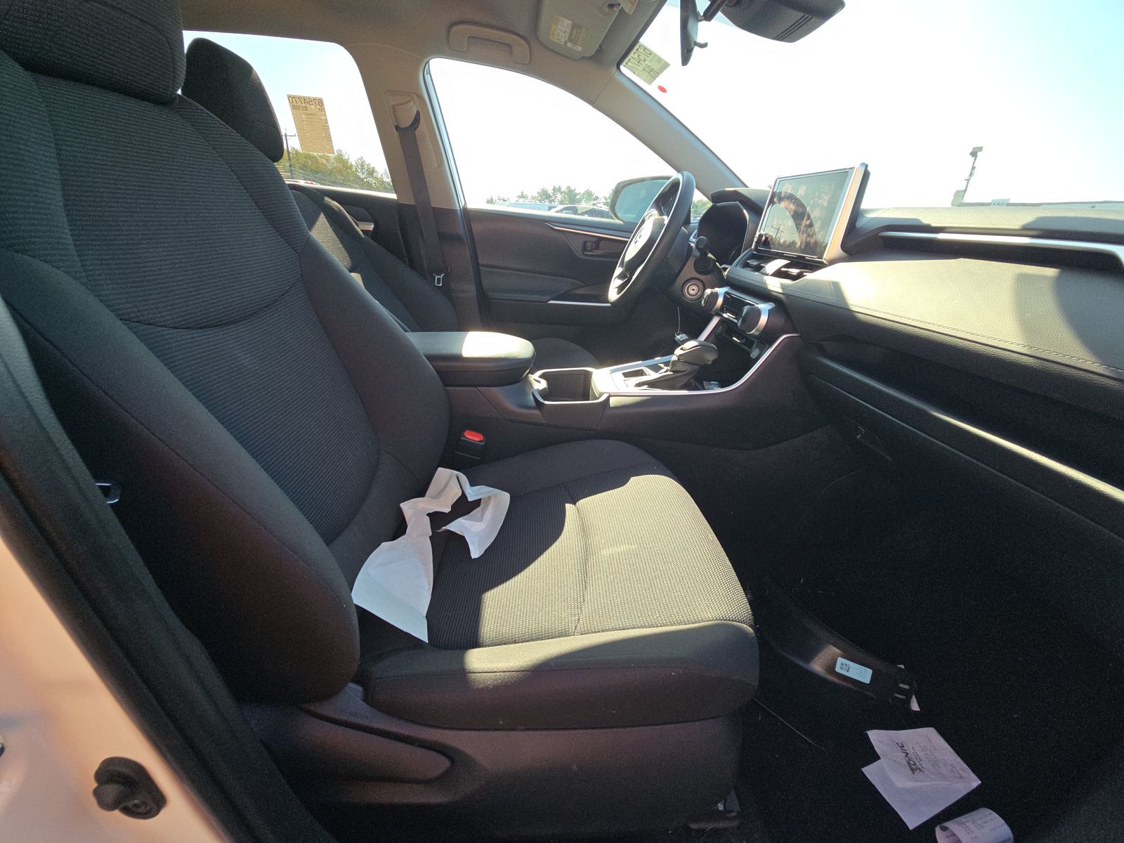 2025 Toyota RAV4 LE AWD