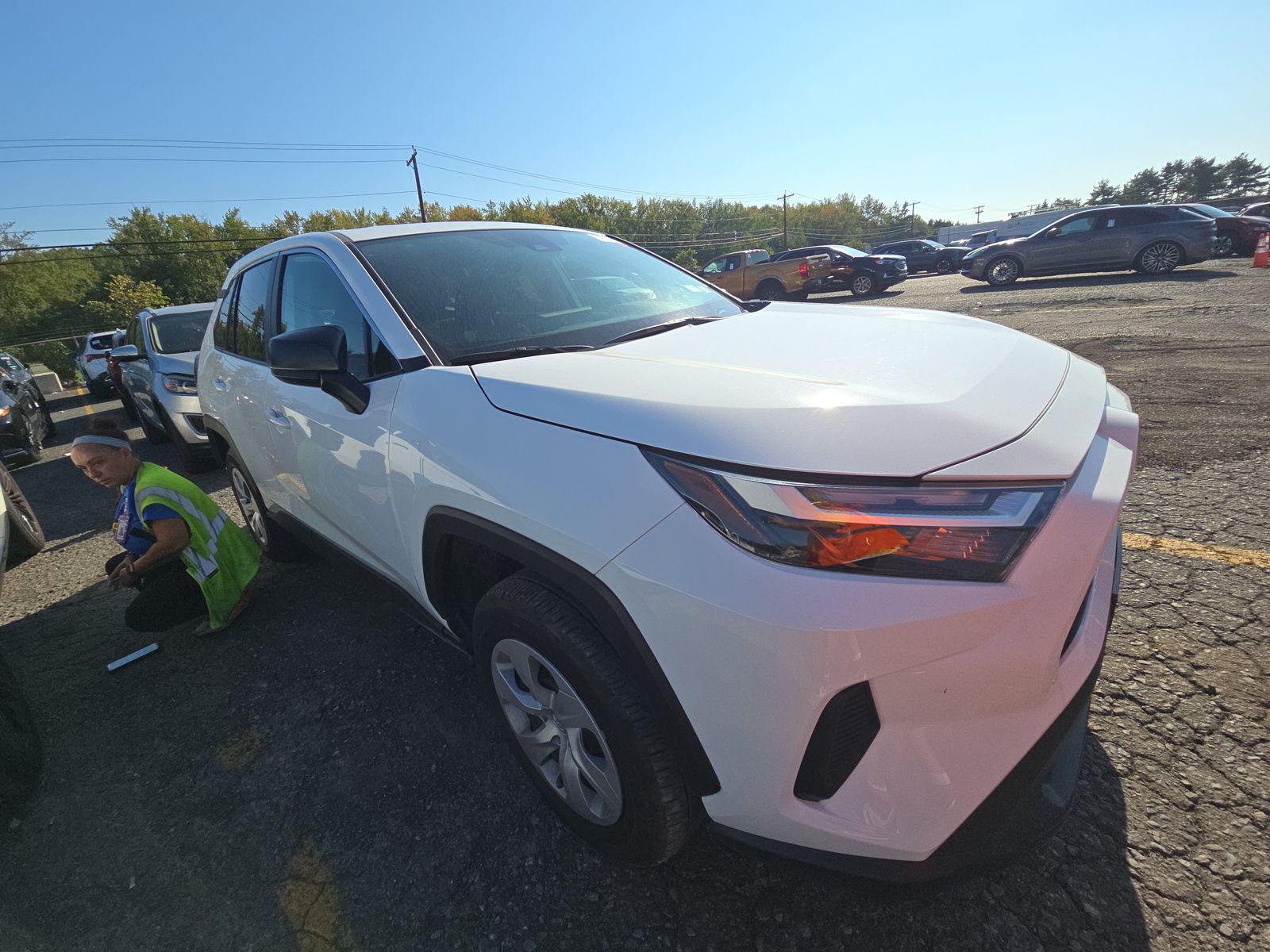 2025 Toyota RAV4 LE AWD