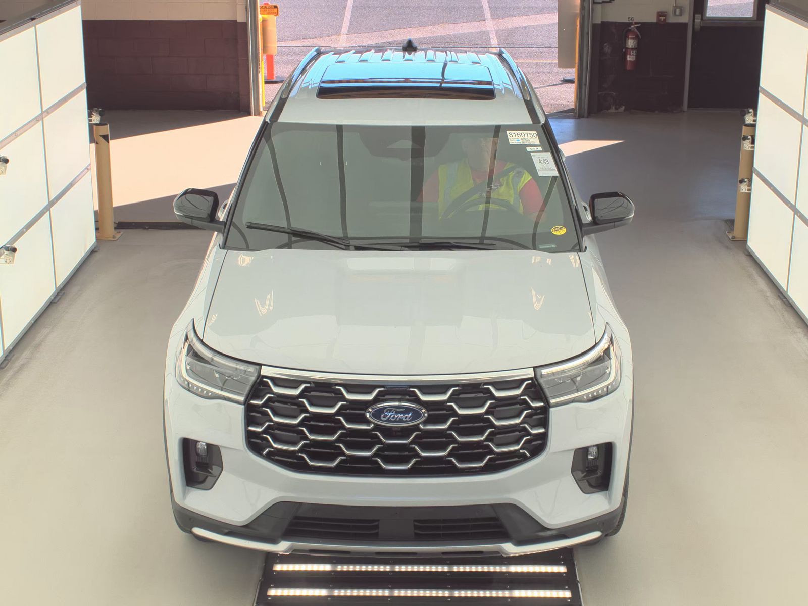 2025 Ford Explorer Platinum AWD