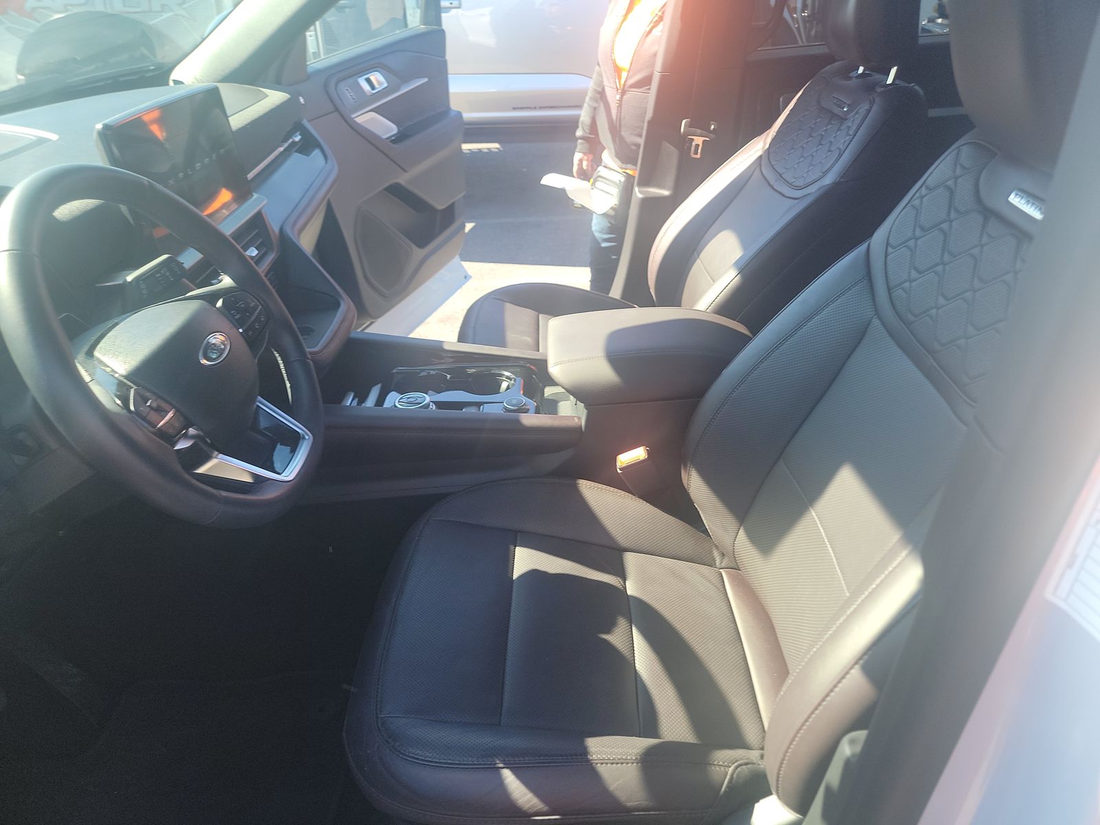 2025 Ford Explorer Platinum AWD