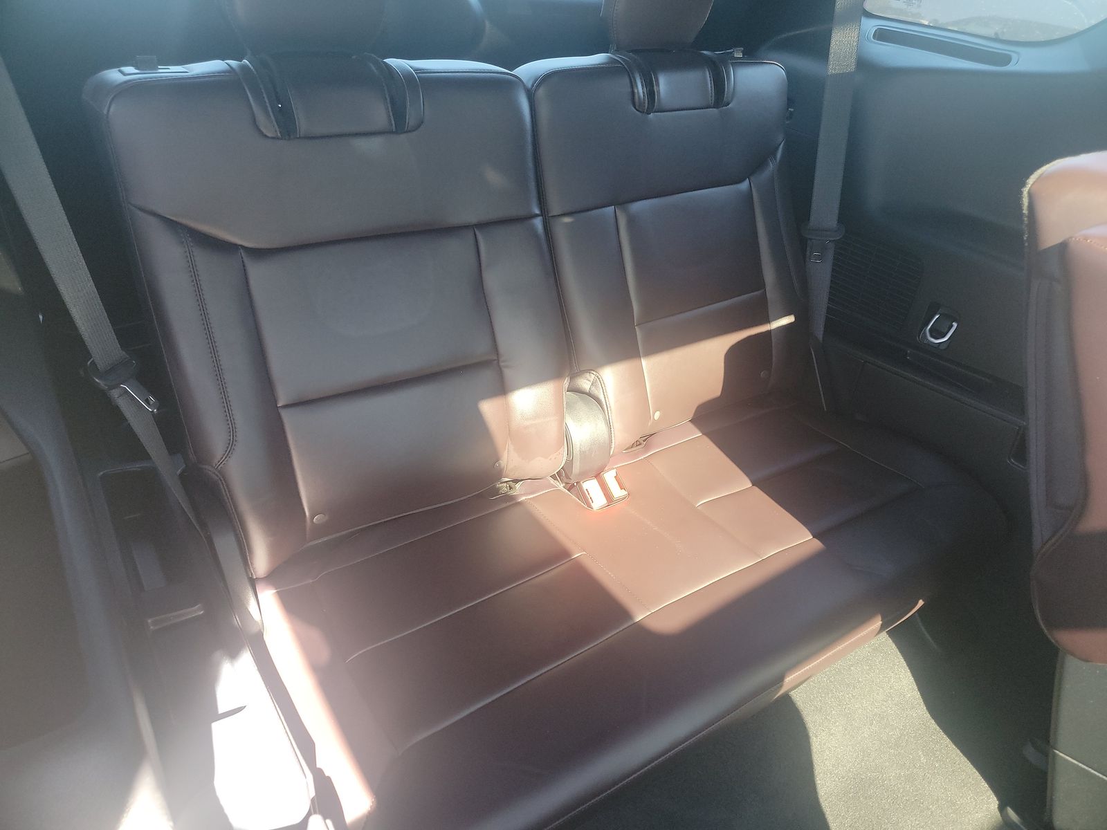 2025 Ford Explorer Platinum AWD