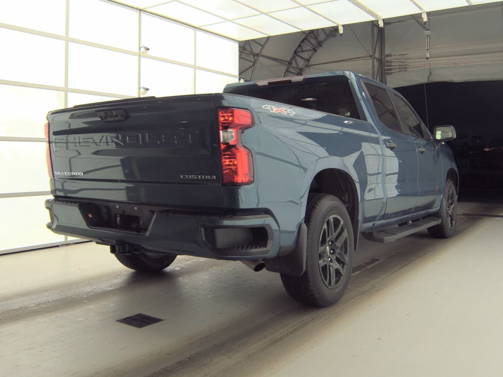 2024 Chevrolet Silverado 1500 Custom AWD