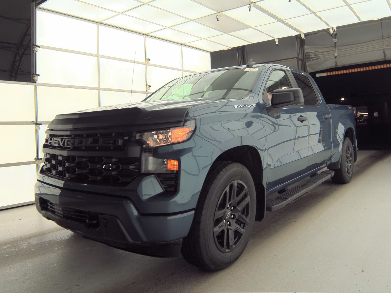 2024 Chevrolet Silverado 1500 Custom AWD