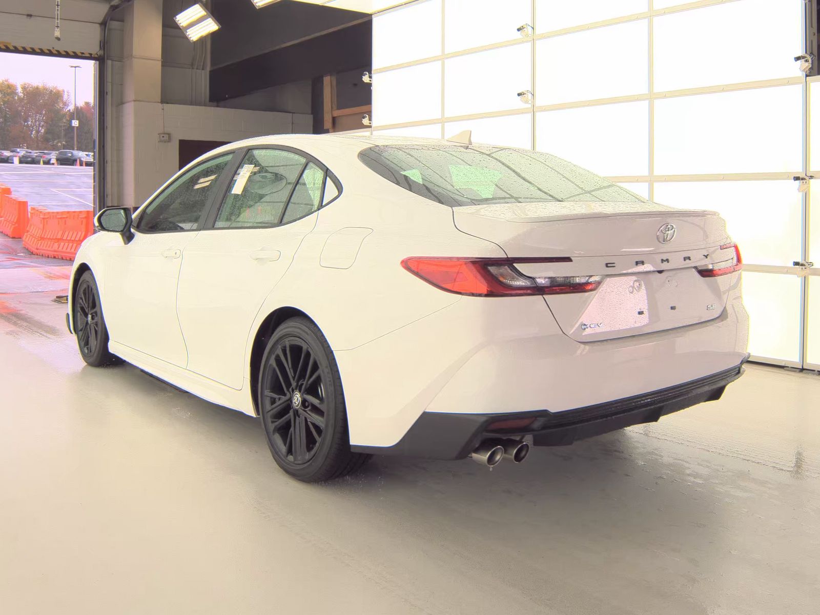 2025 Toyota Camry SE FWD