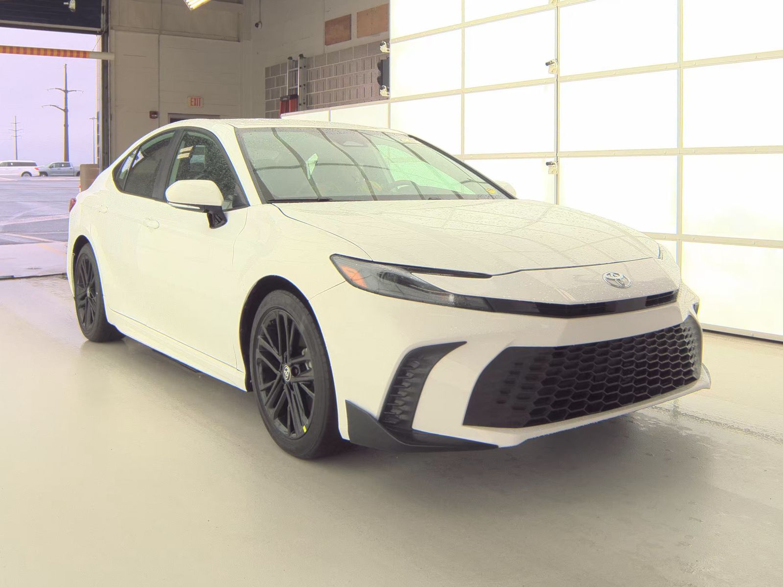 2025 Toyota Camry SE FWD