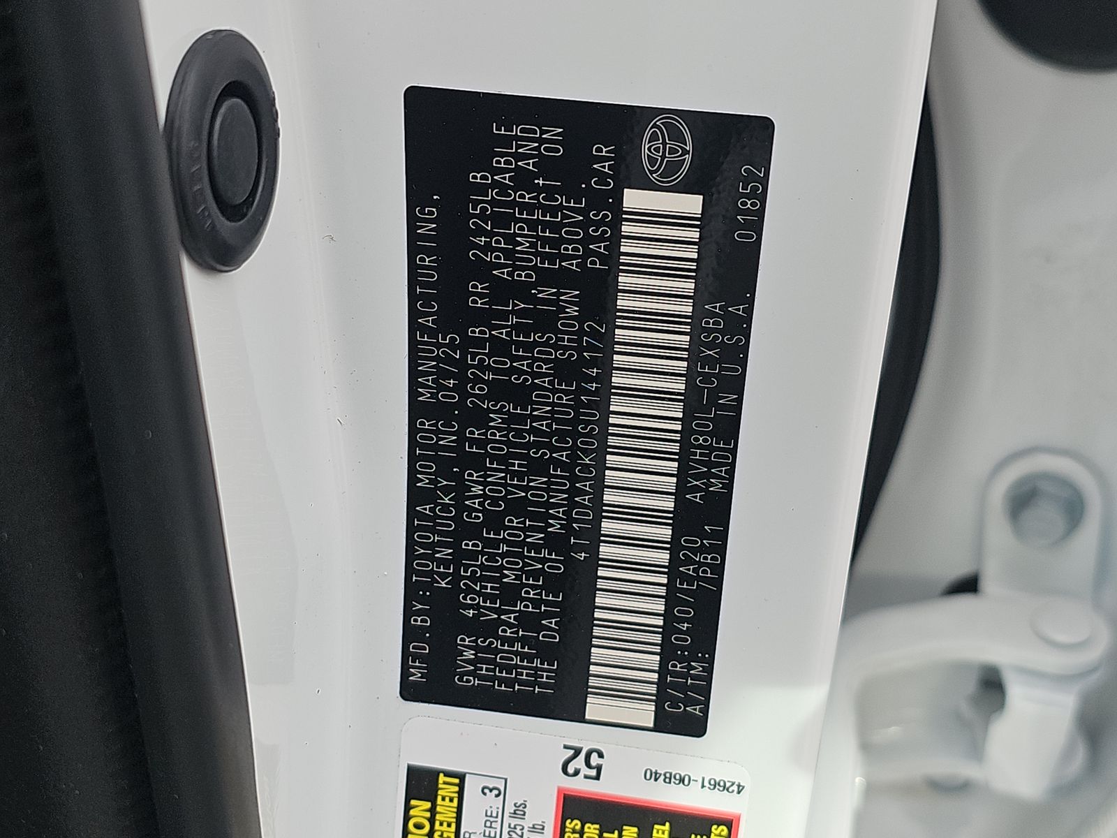 2025 Toyota Camry SE FWD