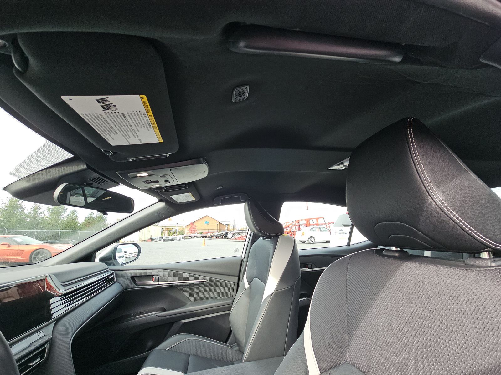 2025 Toyota Camry SE FWD