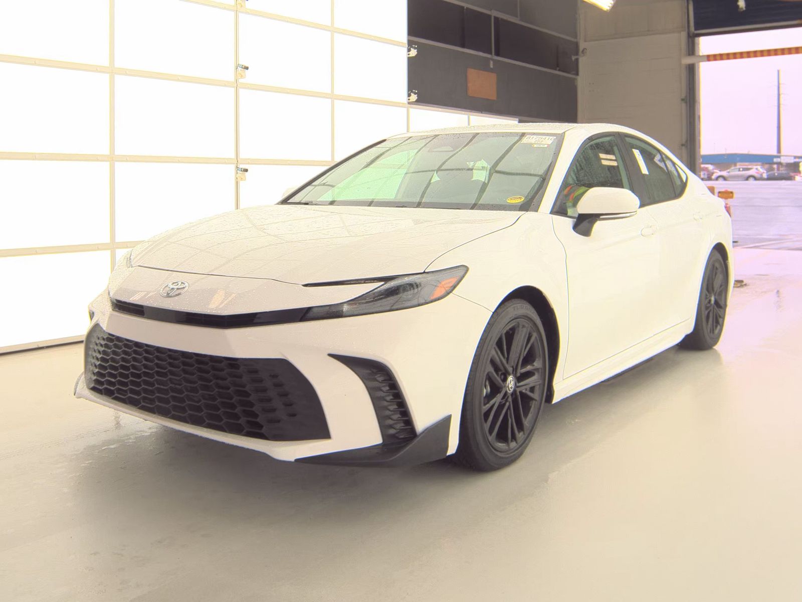 2025 Toyota Camry SE FWD