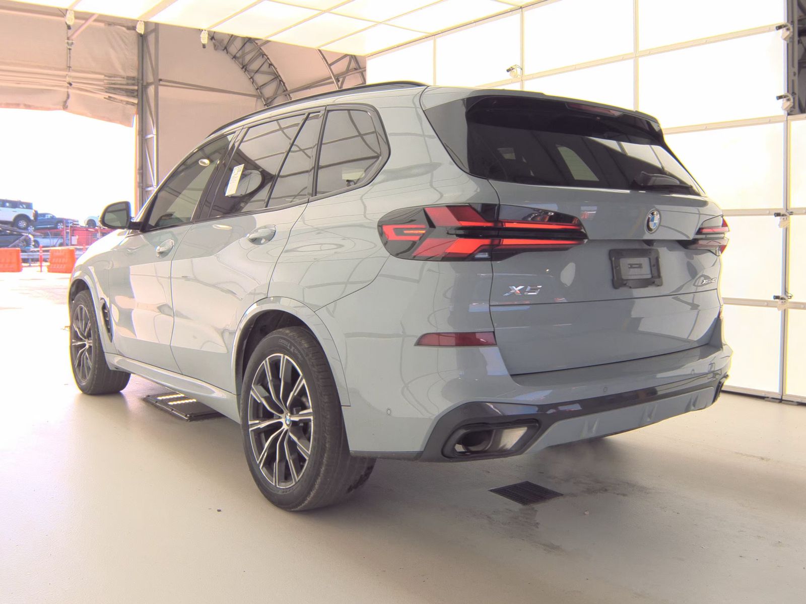 2025 BMW X5 xDrive40i AWD