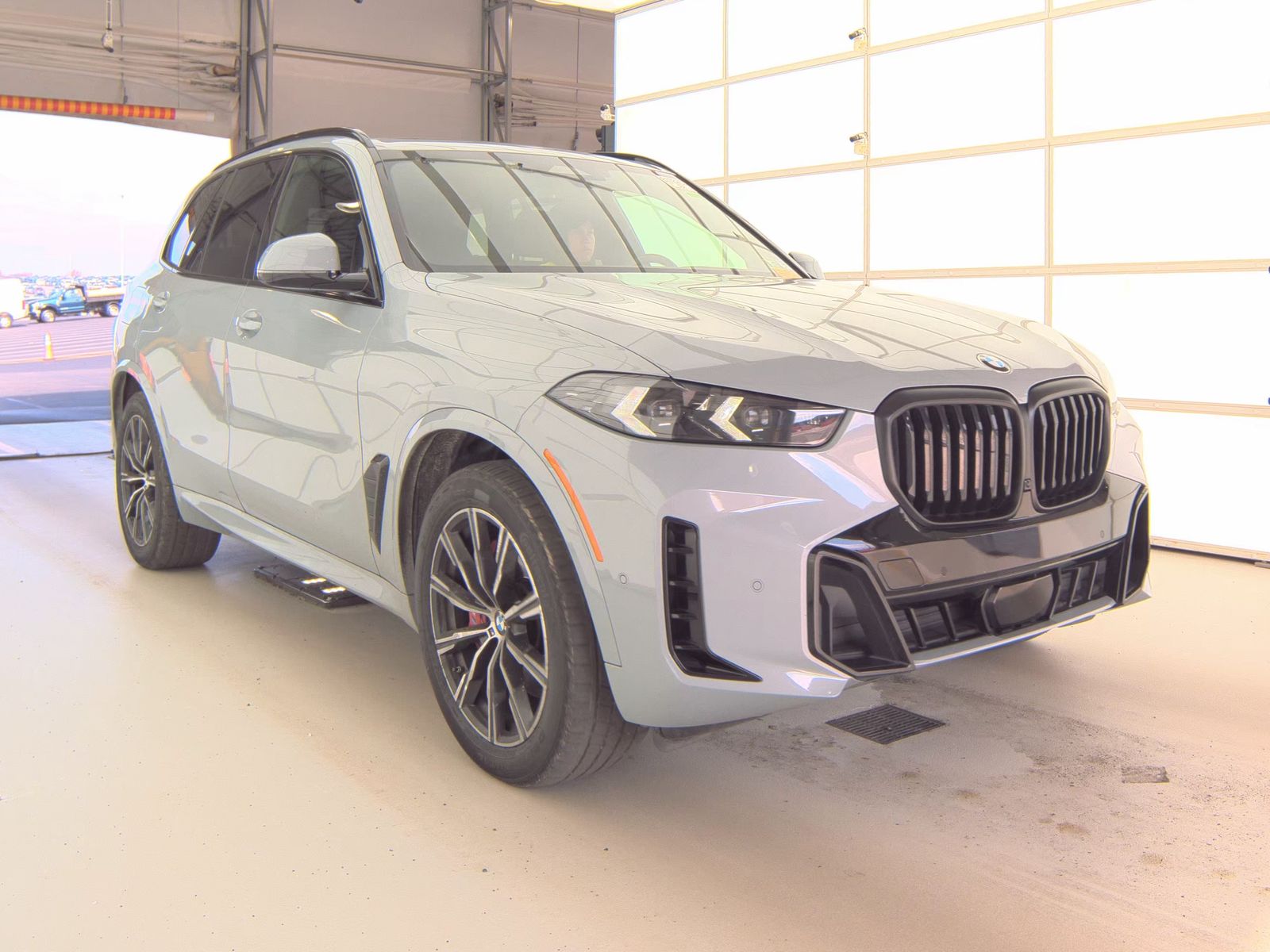 2025 BMW X5 xDrive40i AWD