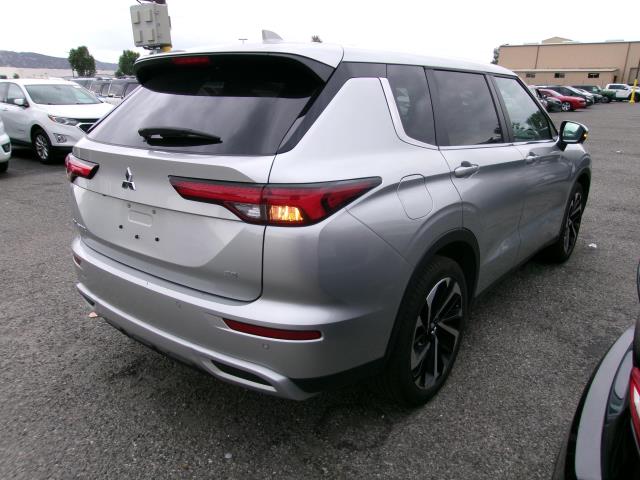 2024 Mitsubishi Outlander SE FWD
