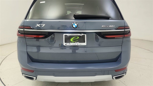 2025 BMW X7 xDrive40i AWD