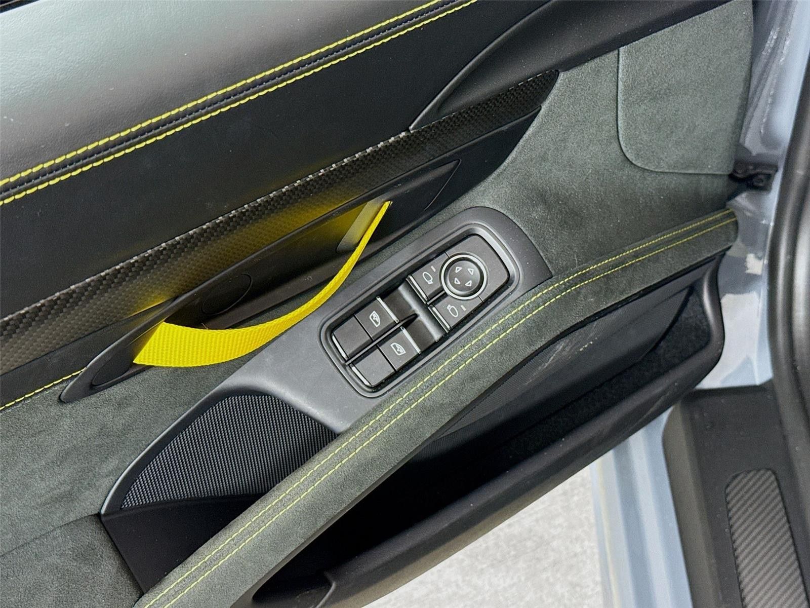 2025 Porsche 718 Cayman GT4 RS RWD