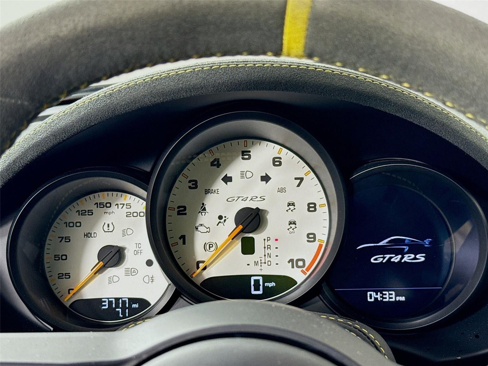 2025 Porsche 718 Cayman GT4 RS RWD