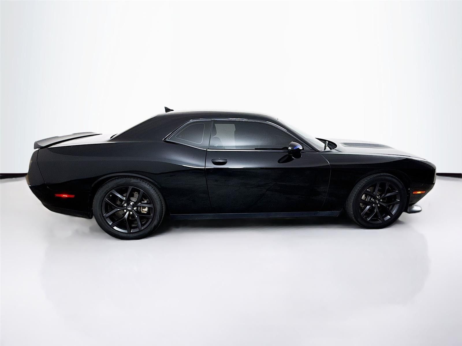 2022 Dodge Challenger R/T RWD