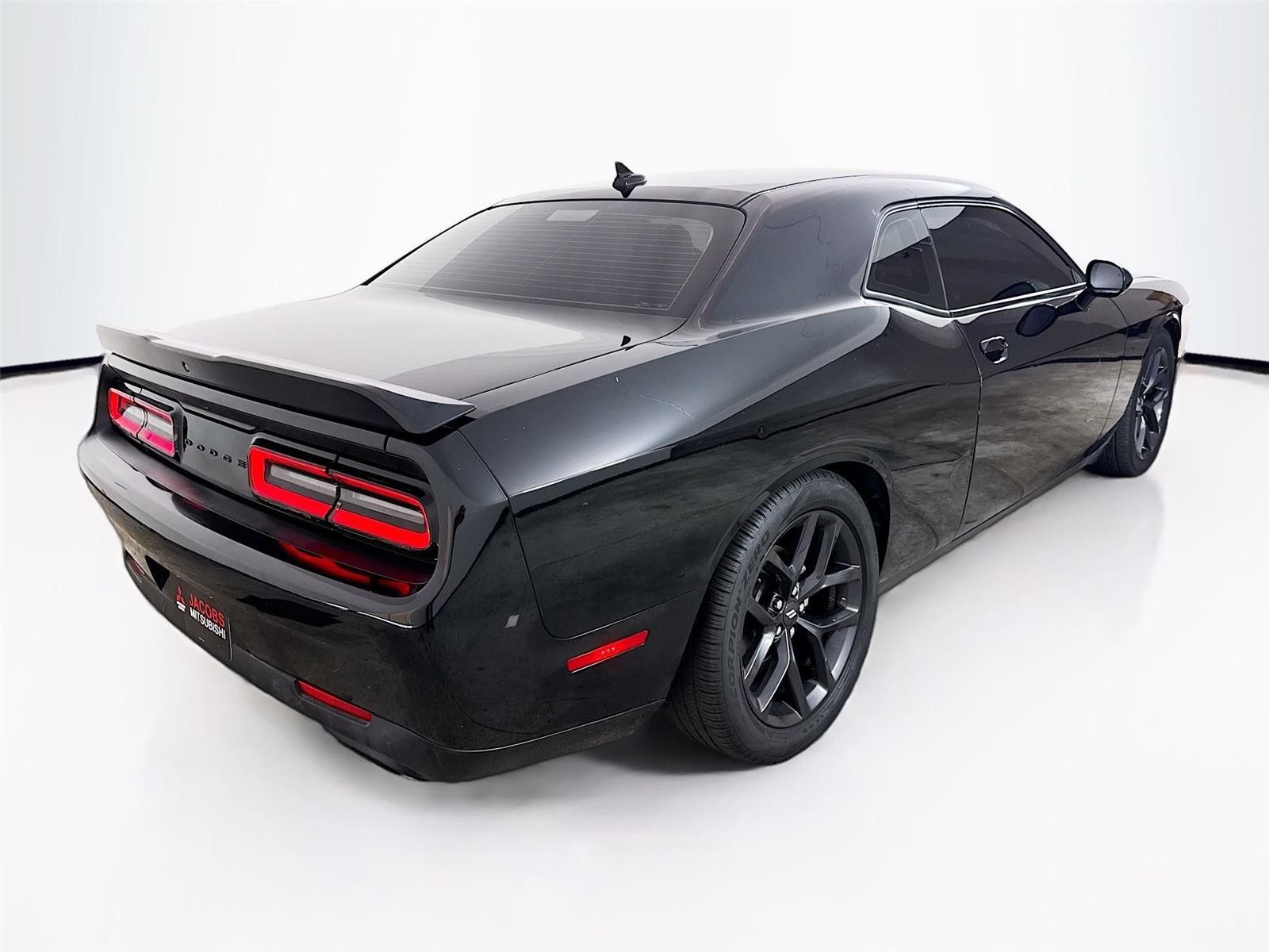 2022 Dodge Challenger R/T RWD