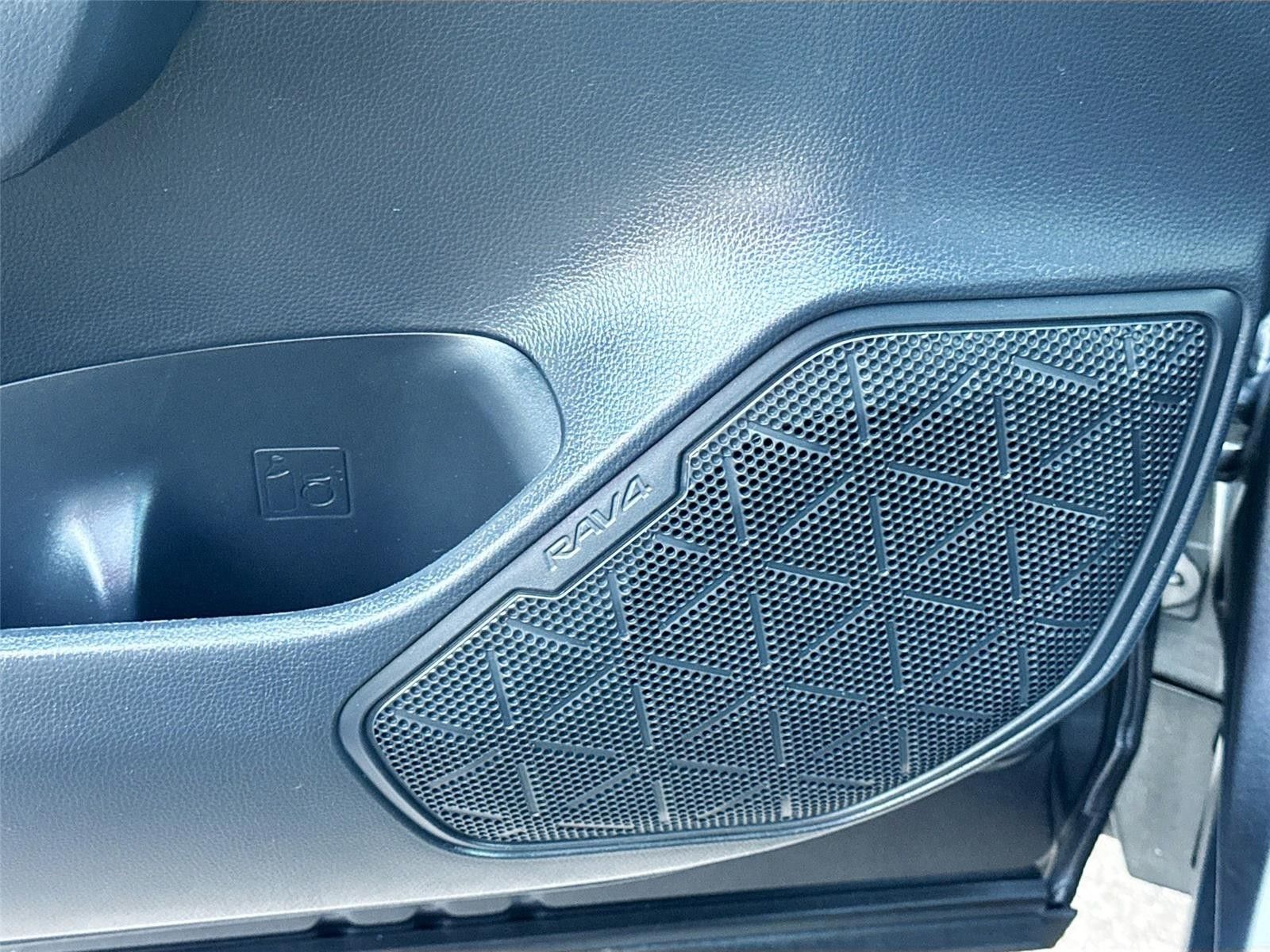 2024 Toyota RAV4 XLE FWD