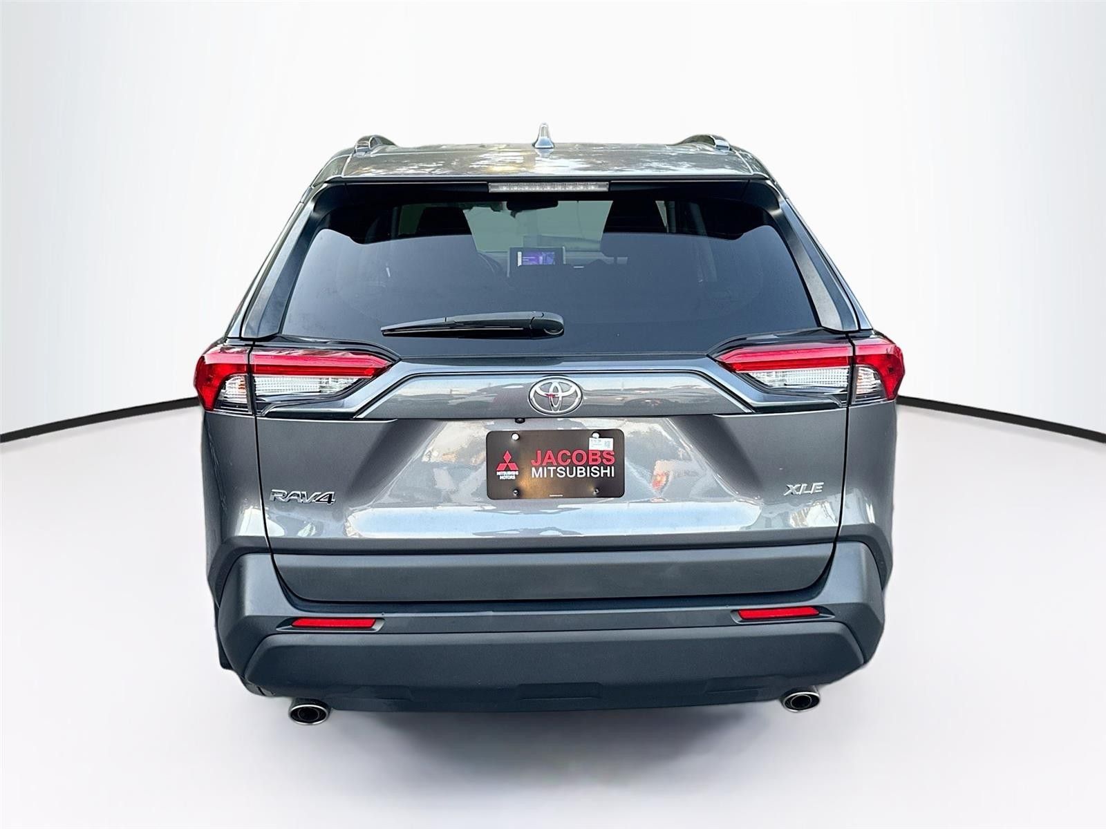 2024 Toyota RAV4 XLE FWD