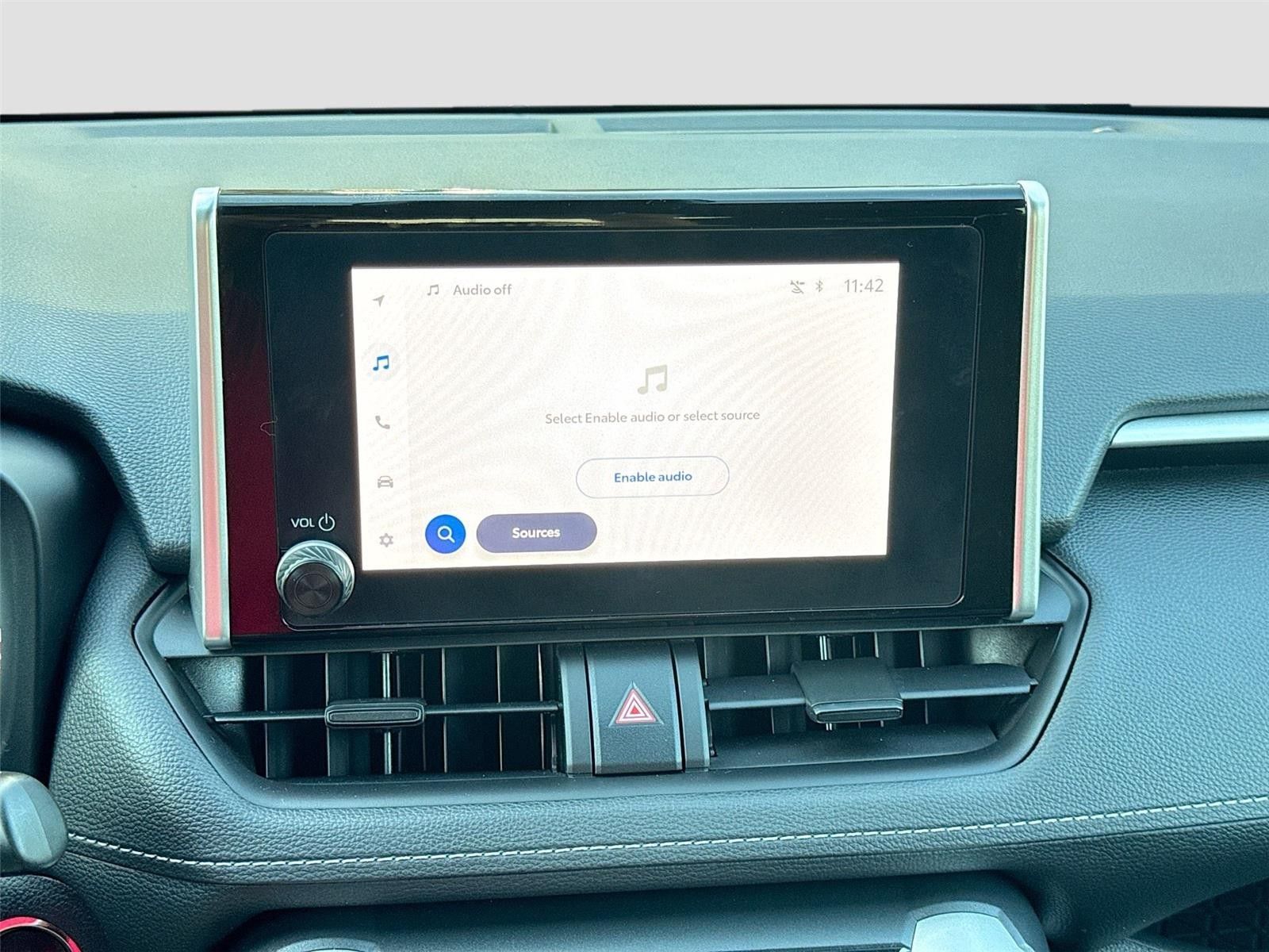 2024 Toyota RAV4 XLE FWD