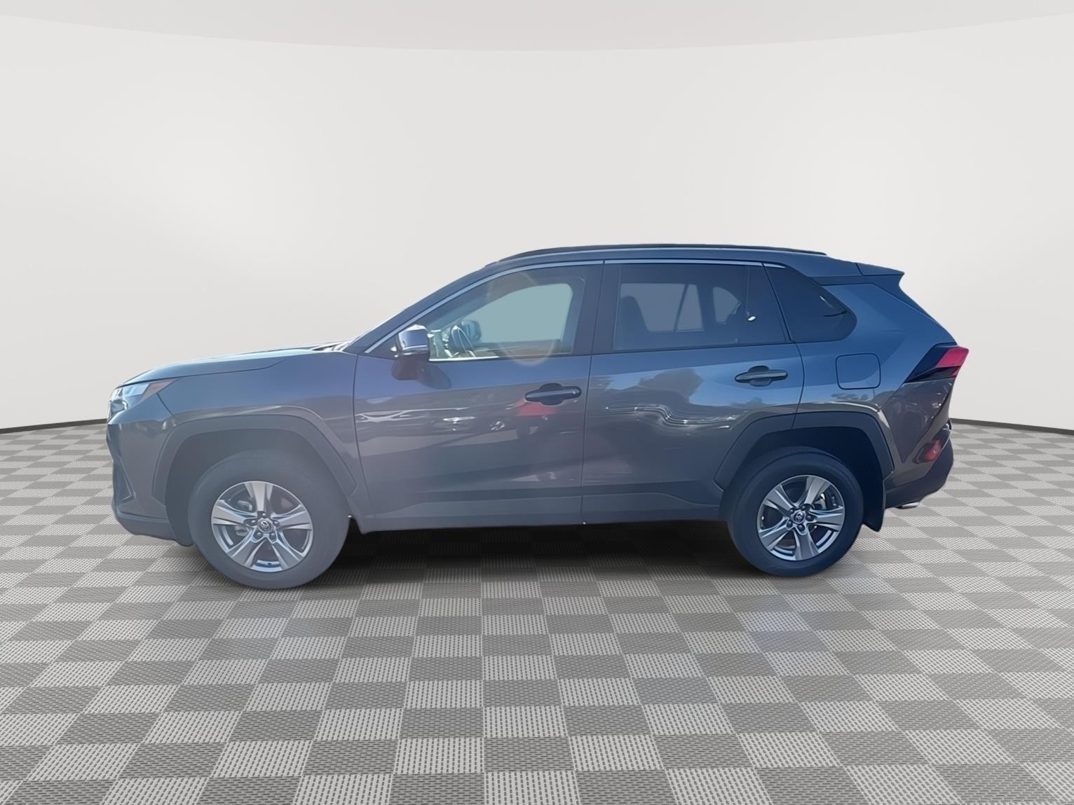 2024 Toyota RAV4 XLE FWD