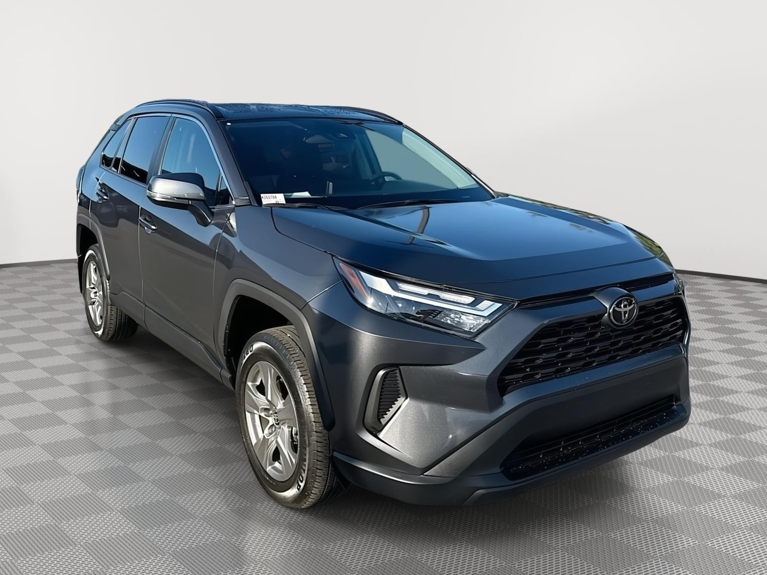 2024 Toyota RAV4 XLE FWD