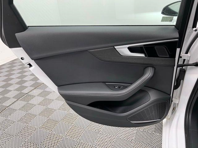 2023 Audi A4 S line Premium Plus AWD