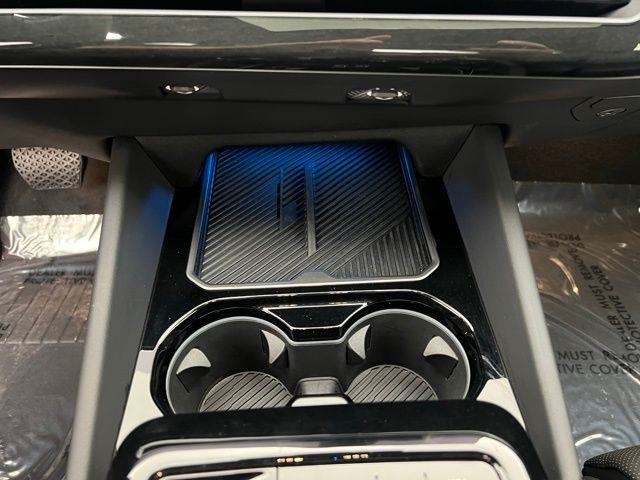 2025 BMW 5 Series 530i xDrive AWD