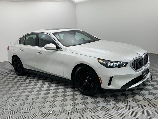 2025 BMW 5 Series 530i xDrive AWD