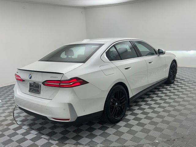 2025 BMW 5 Series 530i xDrive AWD