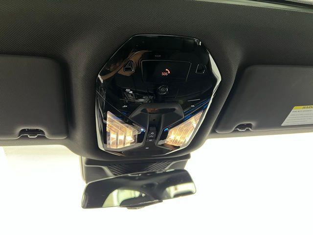 2025 BMW 5 Series 530i xDrive AWD