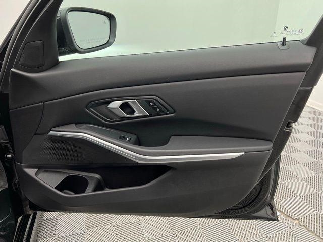 2025 BMW 3 Series 330i xDrive AWD