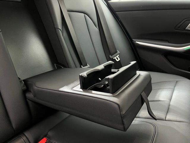 2025 BMW 3 Series 330i xDrive AWD