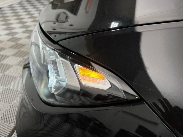 2025 BMW 3 Series 330i xDrive AWD