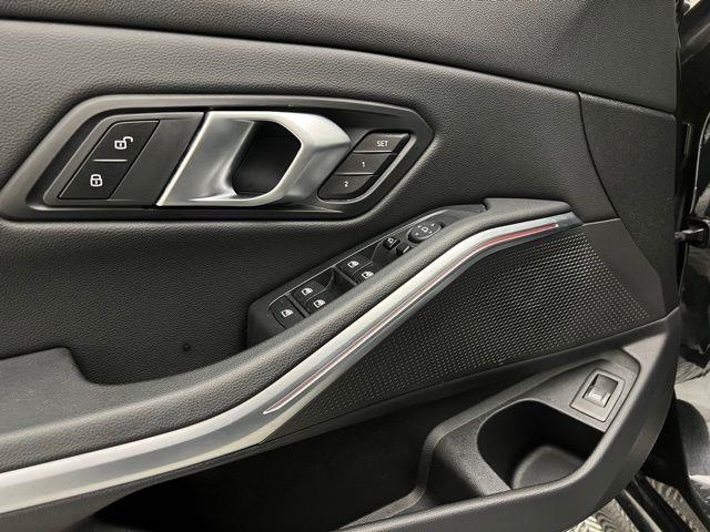 2025 BMW 3 Series 330i xDrive AWD