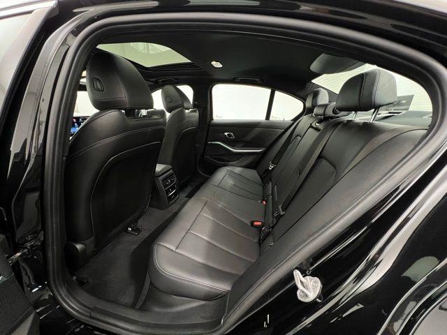 2025 BMW 3 Series 330i xDrive AWD