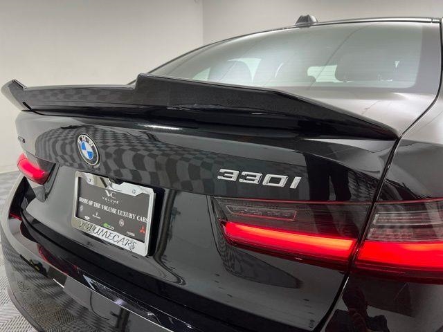 2025 BMW 3 Series 330i xDrive AWD