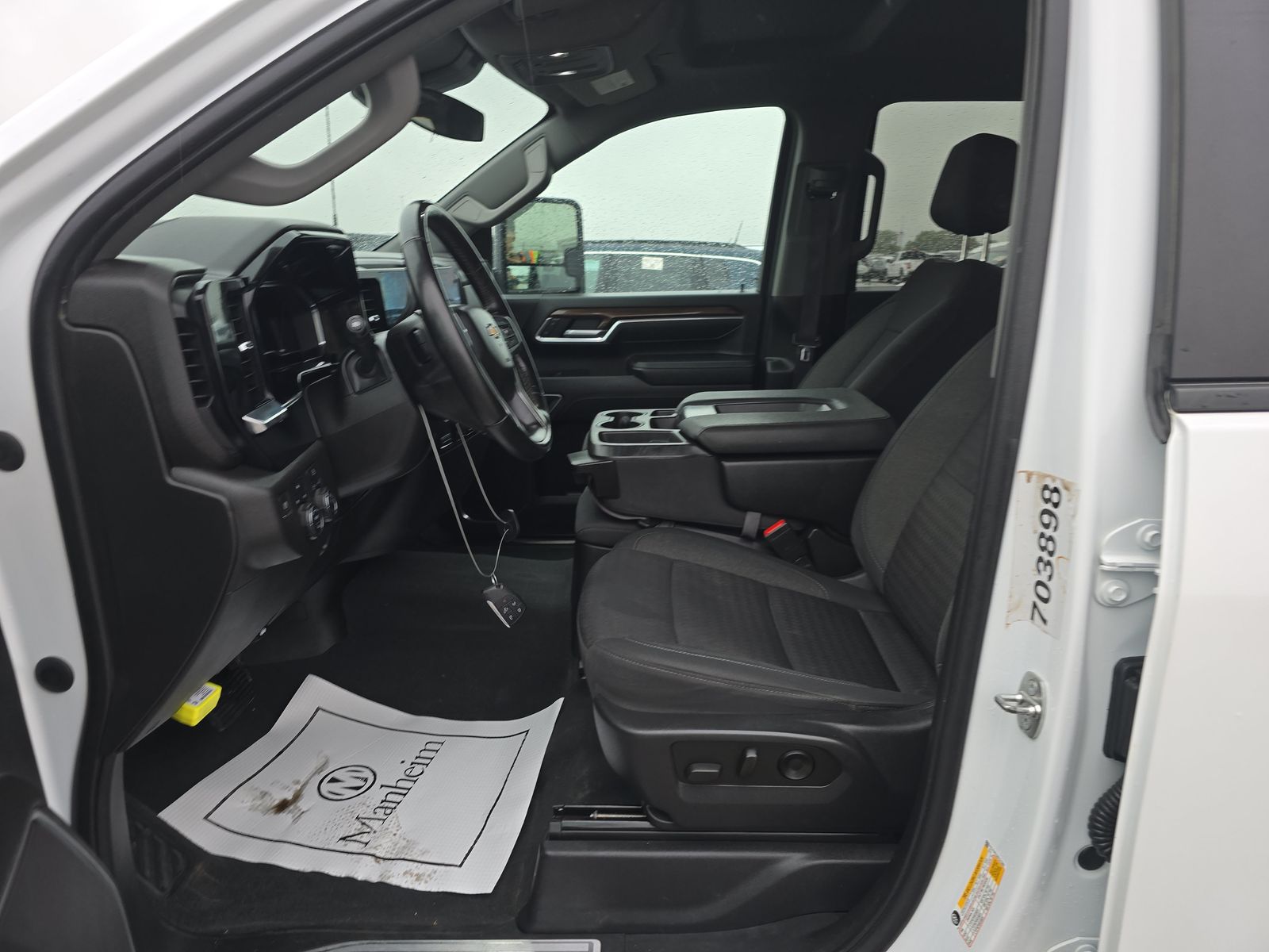 2024 Chevrolet Silverado 2500HD LT AWD