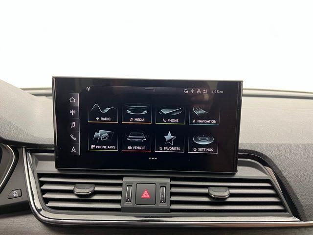 2022 Audi Q5 e Plug-In Hybrid S line Premium AWD