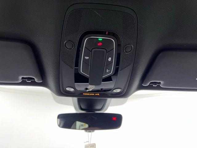 2022 Audi Q5 e Plug-In Hybrid S line Premium AWD